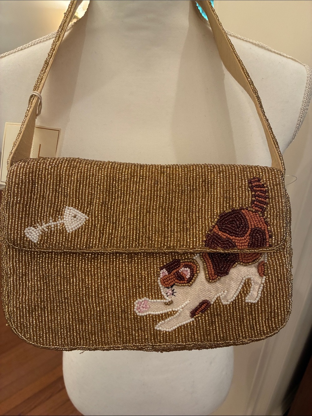 Beaded Cat 🐈 Bag in Gold. Viral Sol and Mer Made in India Handmade